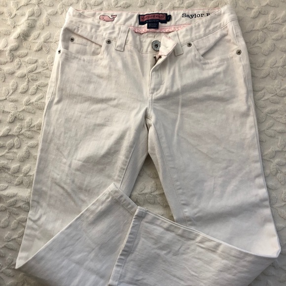 Vineyard Vines Denim - Vineyard Vines Saylor Fit Jeans.
